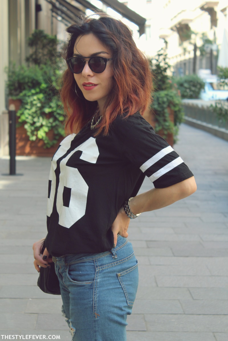 outfit-jeans-tshirt-con-numero-fashion-blogger-bari-mina-masotina