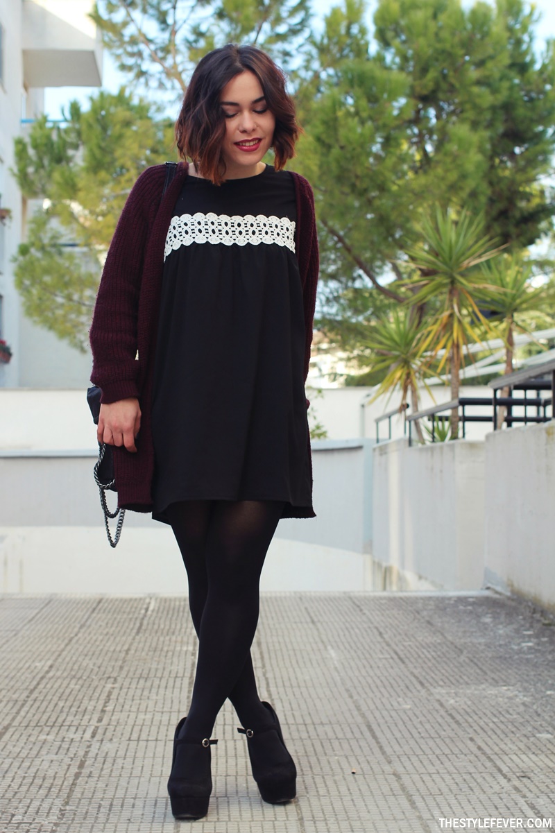 Outfit con vestito nero, Mina Masotina, fashion blogger Italia