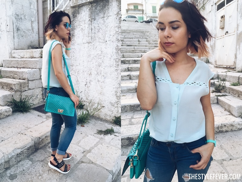 Jeans in estate, color acquamarina, fashion blogger Puglia